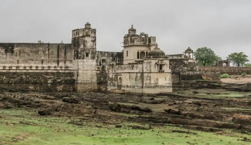 Nawalgarh and Fatehpur